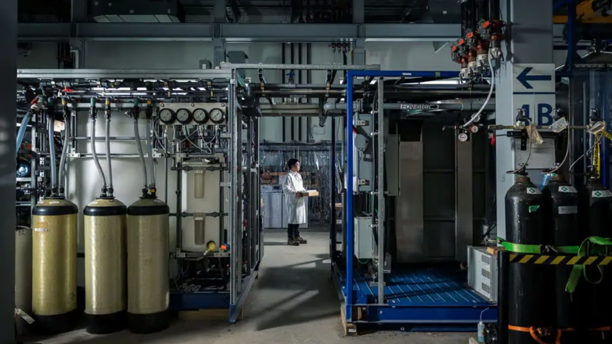 Industrial facility testing lithium byproducts for use in lower-carbon cement production