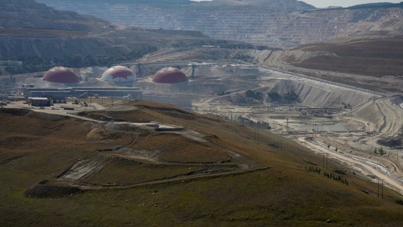 Open-pit lithium mine site with mineral processing facilities